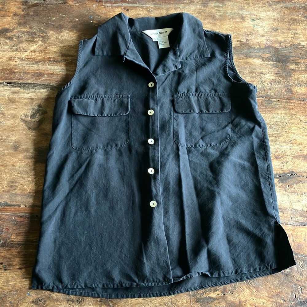 Vintage Silk Button down vest sleeveless top - Picture 3 of 7